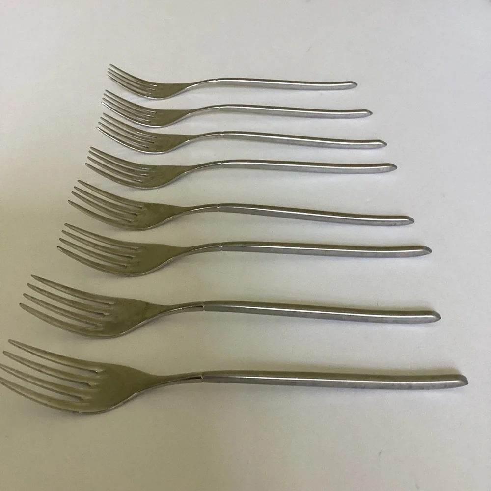 Guy Degrenne Flatware Set of 8 Forks